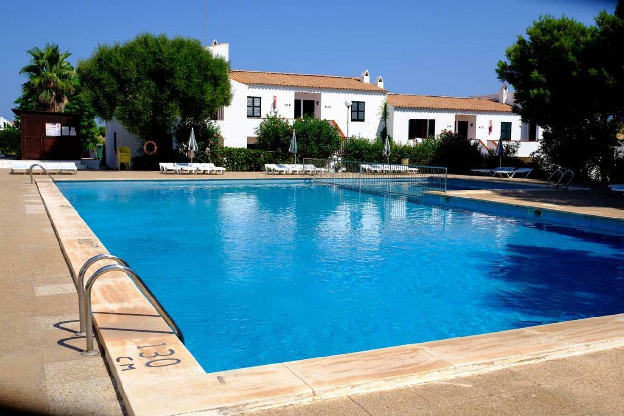 Appartement Vistas Al Mar Y La Piscina à Arenal d'en Castell Extérieur photo
