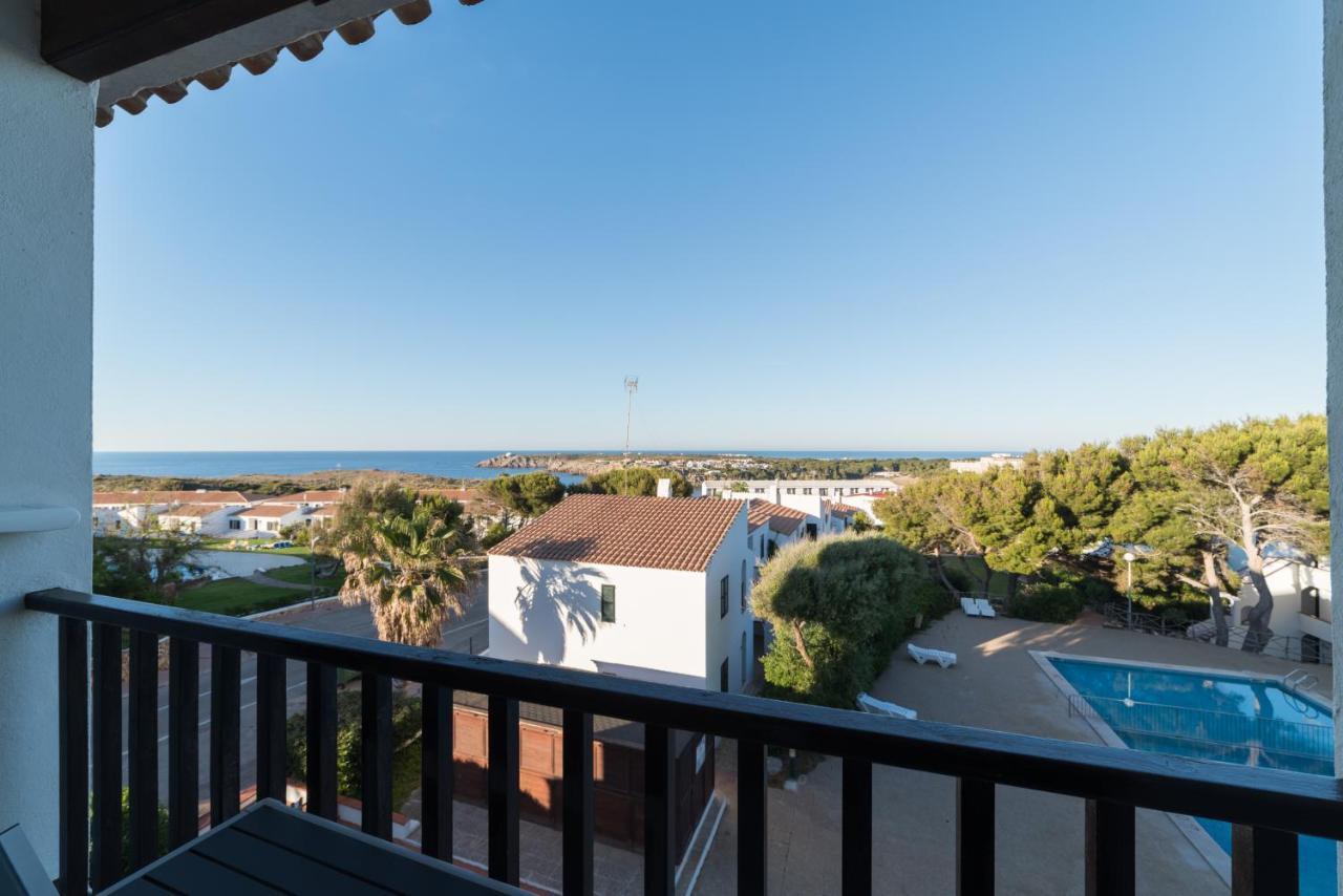 Appartement Vistas Al Mar Y La Piscina à Arenal d'en Castell Extérieur photo